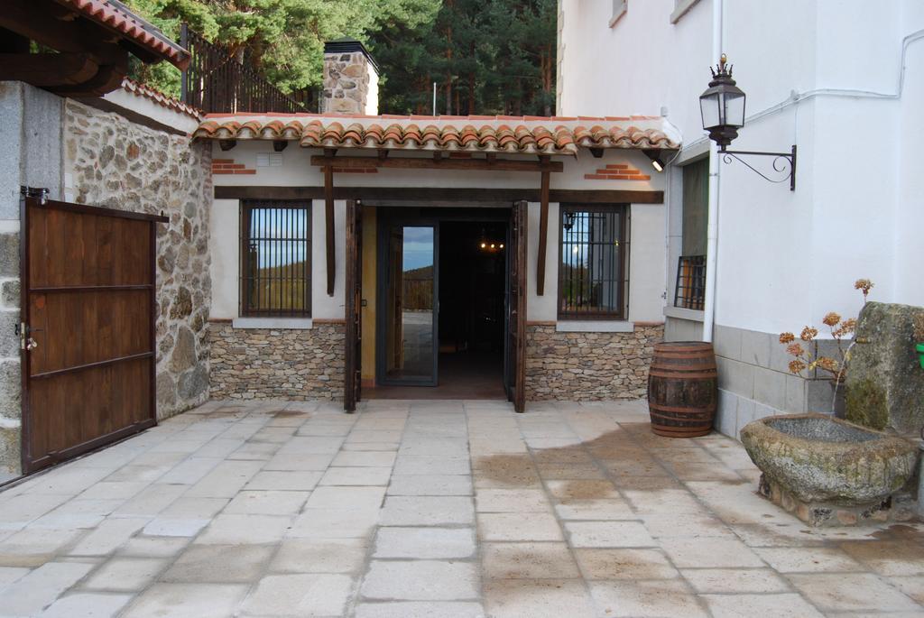 Hotel Cinco Castanos Candelario Exterior foto
